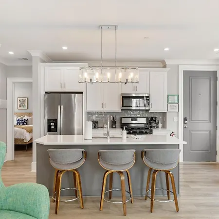The Cooper Suite At 122 Spring
